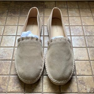 NWT Talbots Izzy Ruffle Suede Espadrille Safari Sand Size 8